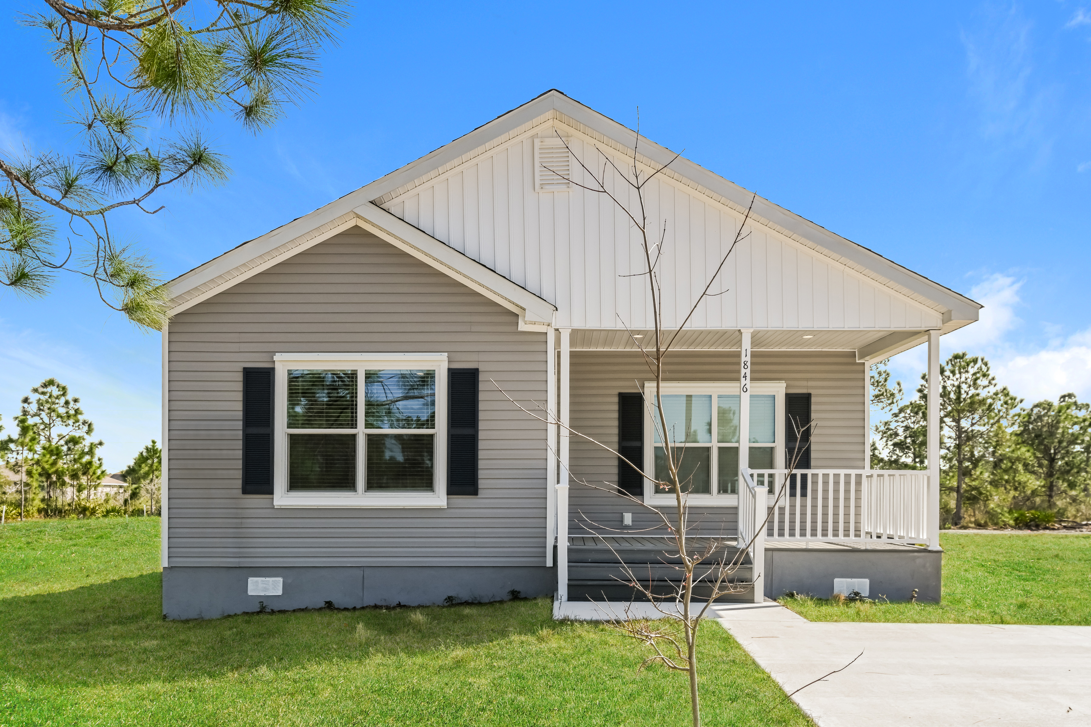 1846 Welk St Lehigh Acres, FL 33972